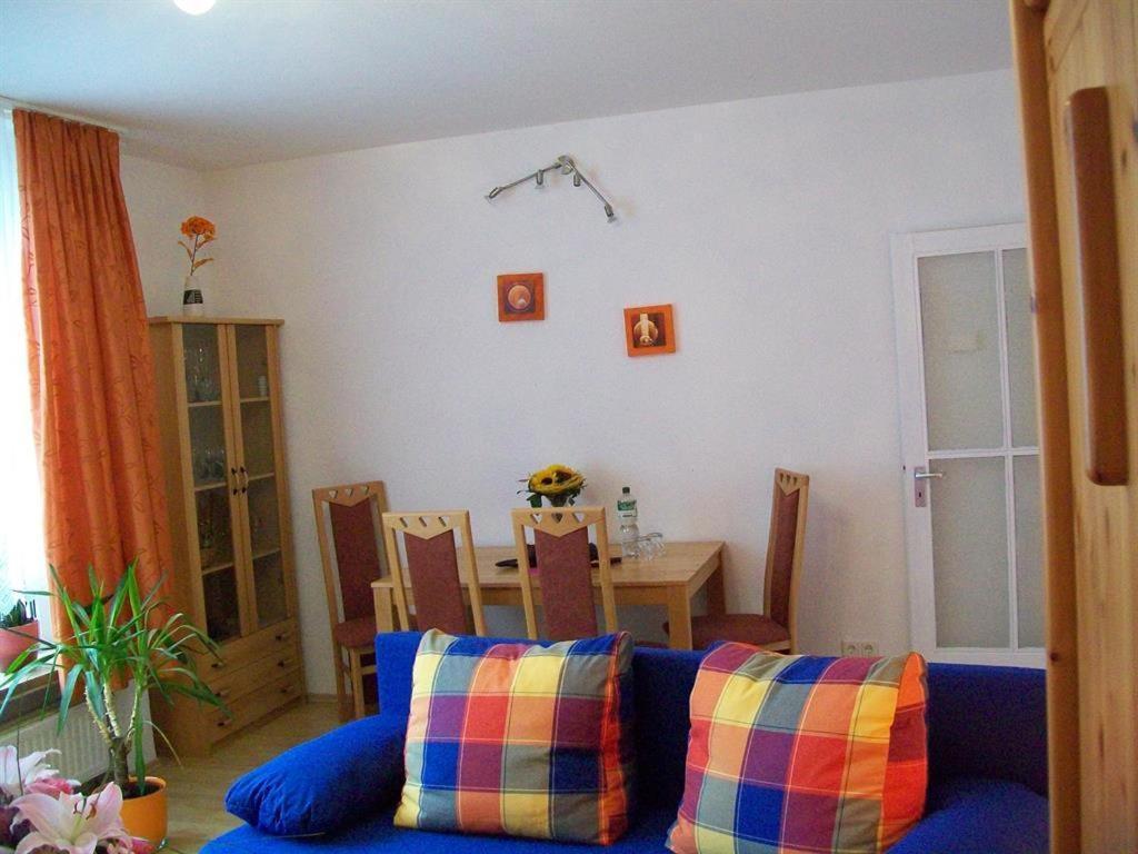 Dogge, Ferienwohnung Целе Екстериор снимка