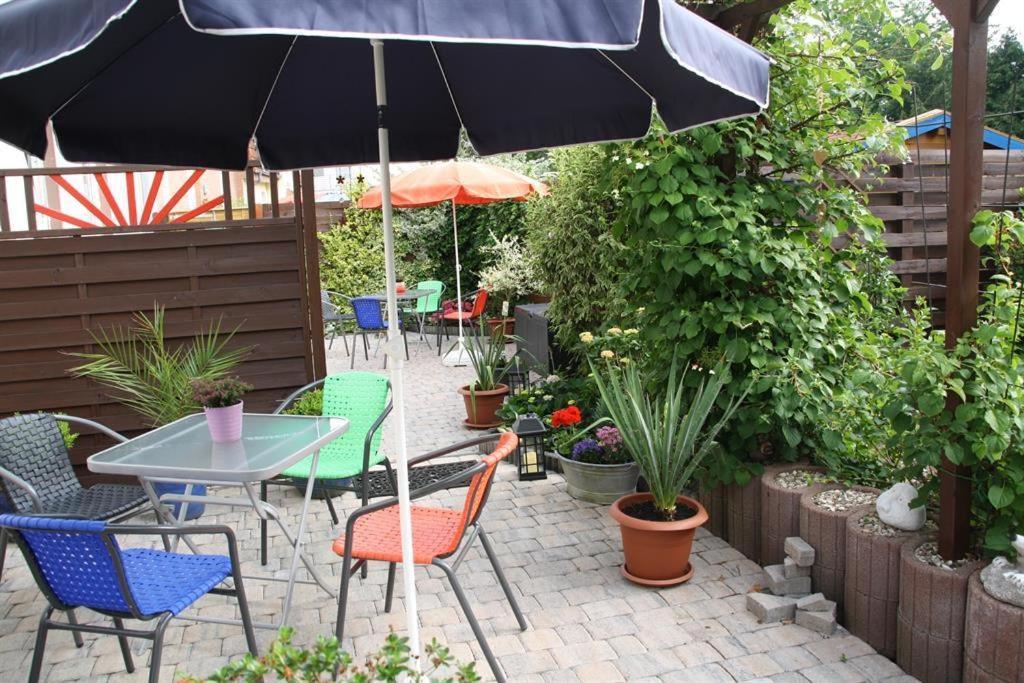 Dogge, Ferienwohnung Целе Екстериор снимка